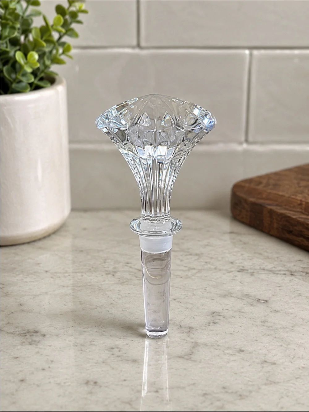 Waterford  Marguise Crystal Brookside Crystal Wine Bottle Stopper 5 3/8”